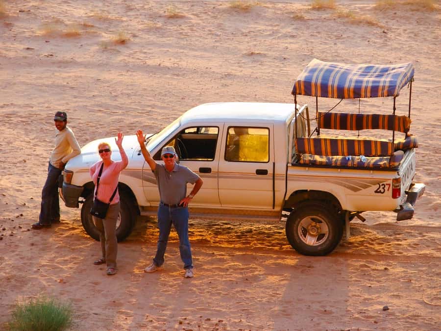 From Petra/Wadi Musa: Wadi Rum Jeep Tour with Hotel Transfer - Lunch, tea, water, and desert breaks
