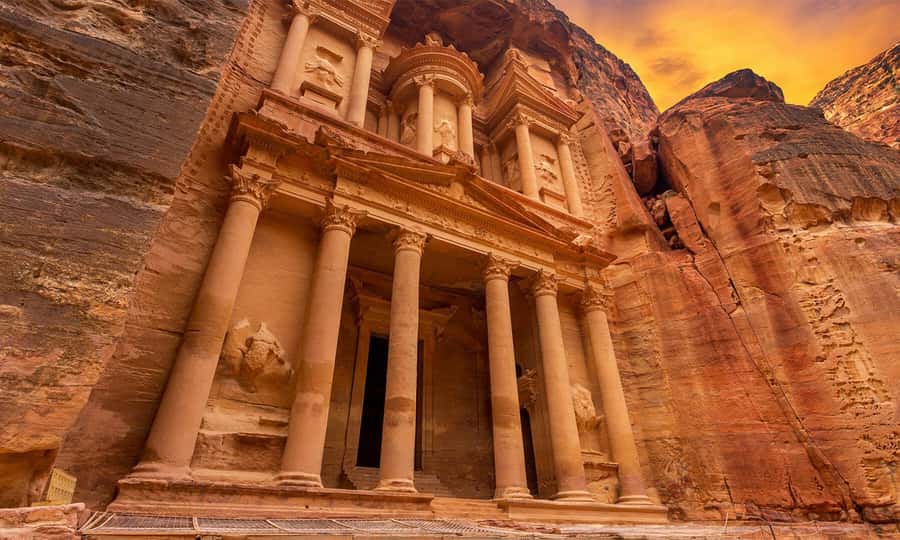 From Sharm El Sheikh: Day Tour to Petra by Ferry - Guides can make or break the Petra section