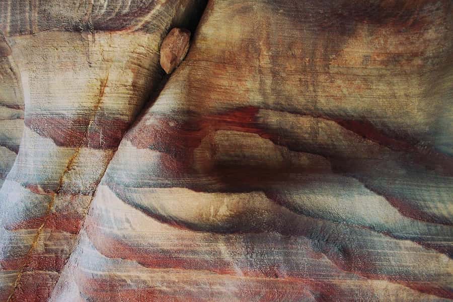 From Tel Aviv: 2-Day Petra Tour with Flights & Accommodation - Ben Gurion, Ramon Airport, and the Jordanian border