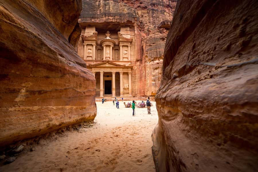 From Tel Aviv: Petra 1-Day Guided Tour with Transfers - Why this Petra day trip is tempting