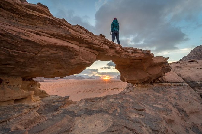 Full-Day Jeep Safari "Wadi Rum Highlights!" w/ Bedouin Lunch - Lawrence of Arabia’s House and the First Desert Stops