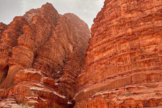Full Day Jeep Tour and overnight stay (all meals included) - Red sand and the Little Rock Bridge
