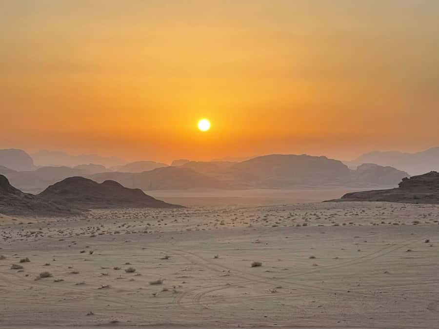 Full Day Jeep Tour - Lunch - Wadi Rum Desert Highlights - Rock arches and the first desert views
