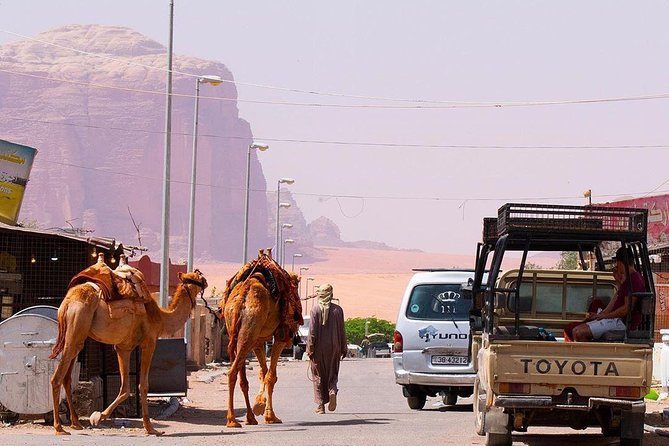 Full-Day Jeep Tour & Overnight - Red dunes, Little Bridge, and open desert views