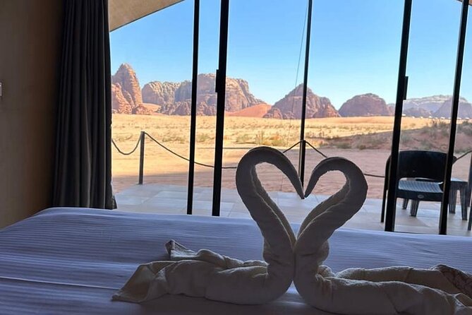 Full-Day Jeep Tour & Sleep in Luxury Tent with private Bathroom - Lunch with a view across the protected area