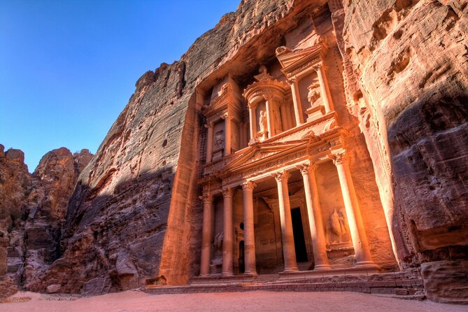 Full Day Petra and Wadi Rum Tour from Amman - Leaving Amman for a full 14-hour day