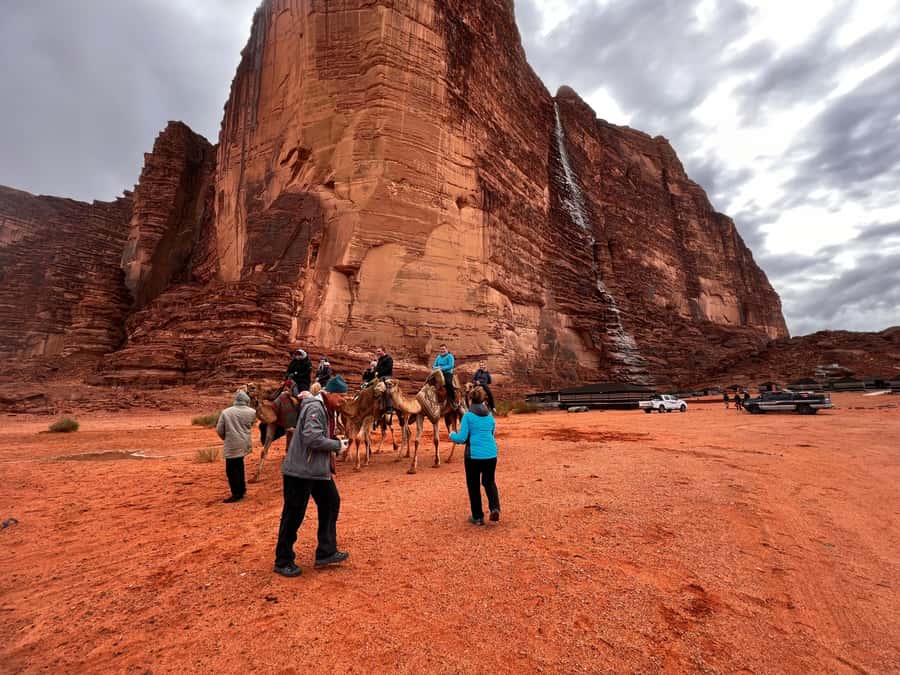 half day camel tour with one night stay - Sleeping in a private tent or under the stars