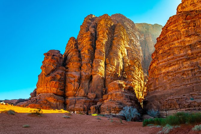 Half-Day Jeep Tour: "Wadi Rum Images" - Khazali Canyon and ancient carvings