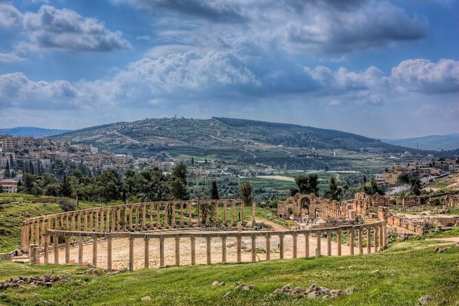 Histroy Tour in Jerash Ruins and Ajloun Castle - Two powerful sites, two very different stories