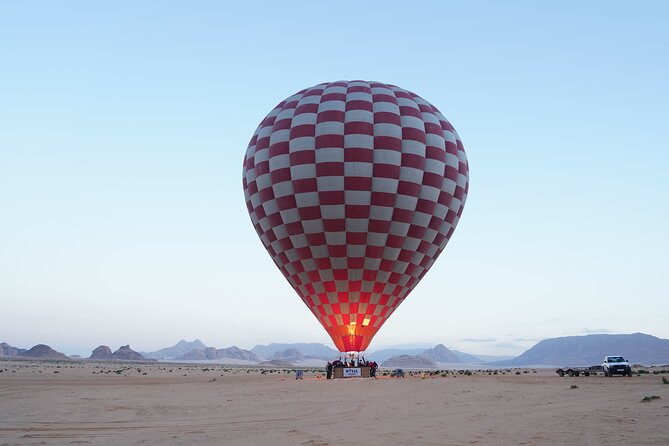 Hot Air Balloon Flight at Wadi Rum - Comfort, fitness, and group size