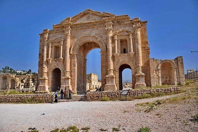 Jerash and Amman City Tour from Amman - Hadrian’s Arch and the Hippodrome