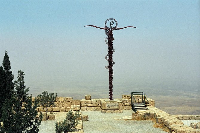 Madaba, Mount Nebo, and Dead Sea from Amman with Lunch - Madaba’s mosaic map at St. George’s Church