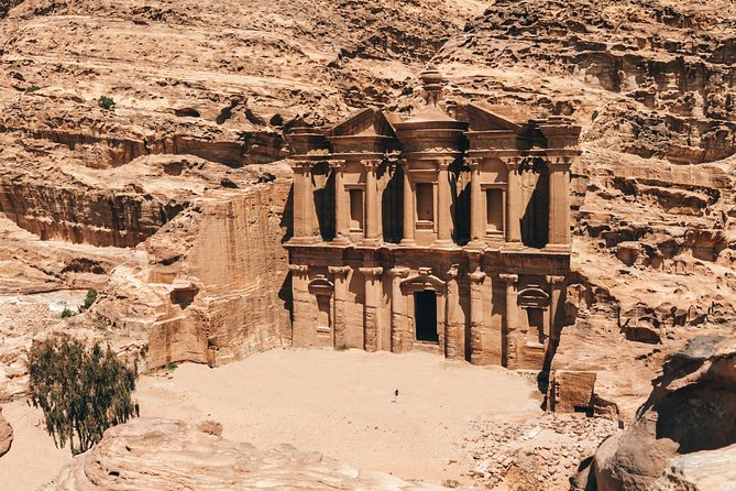 MULTI DAYS TOURS | TWO Days tour in PETRA | The Jordanian Mappers - Day one at Al-Beidha and Little Petra