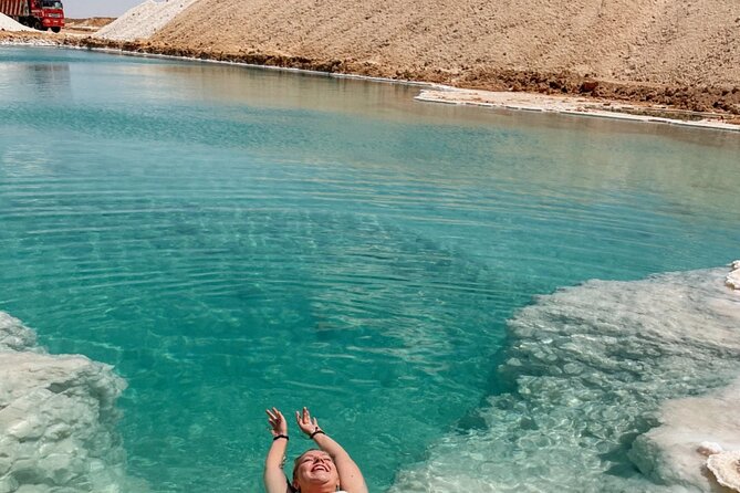 One Day Tour To Petra and Dead Sea - What the Vehicle and Driver Add