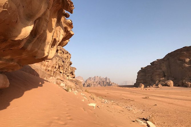 One Day Tour Wadi Rum - Sandboarding in the Wadi Rum desert
