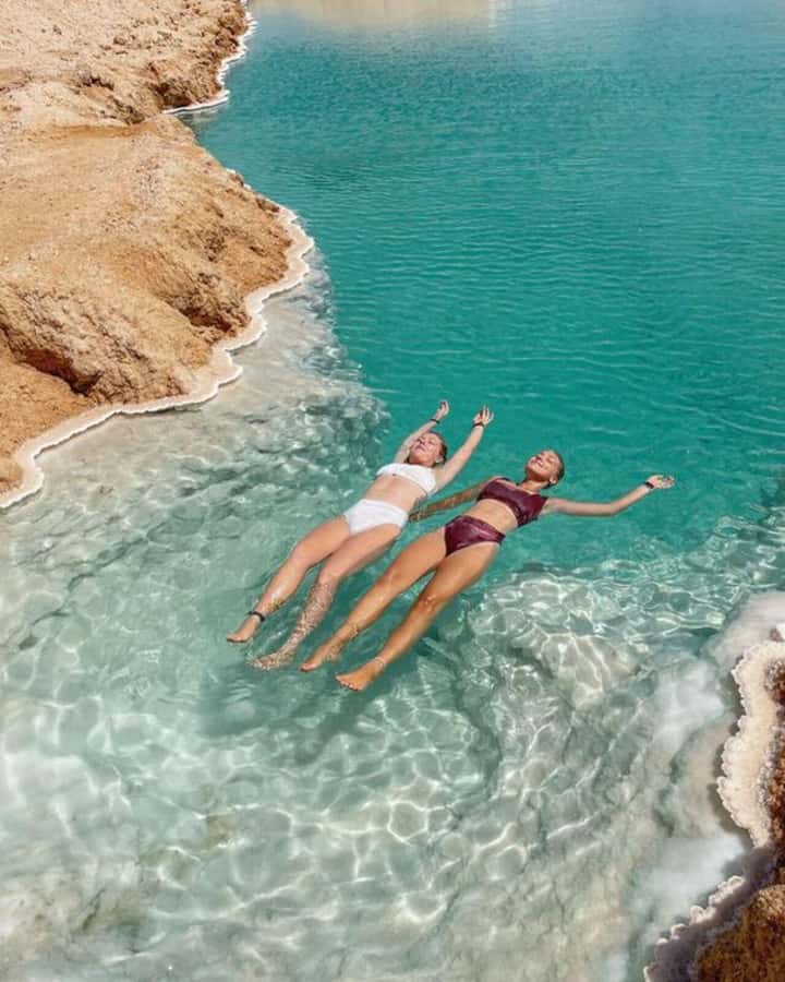 Petra and Dead Sea Private Day Tour From Amman - A long road from Amman to Petra