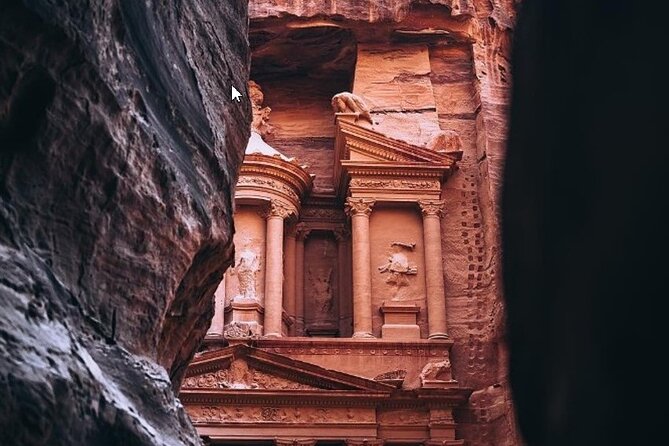 Petra and Little Petra Full-Day Guided Tour from Amman - Little Petra and the sandstone passage at Siq al-Barid
