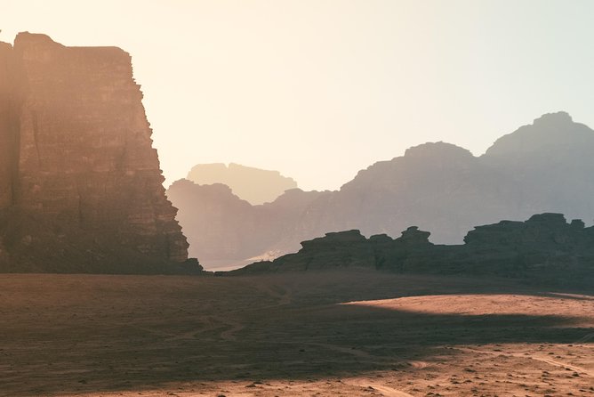 Petra and Wadi Rum Day Excursion with Hotel Collection - Two hours by 4x4 in the Valley of the Moon
