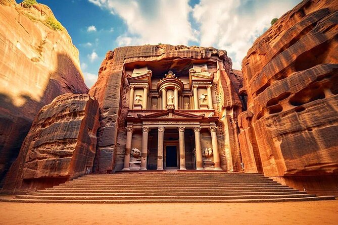 Petra day tour from Aqaba - Entering Petra and reaching the central sights
