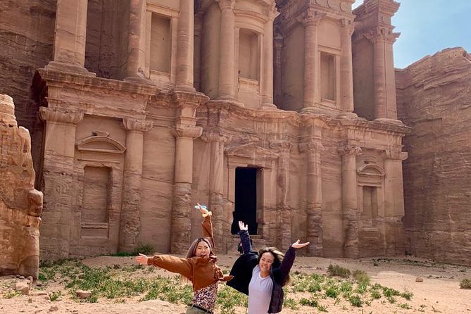 Petra Day Tour from Dead Sea - The three-hour road to Petra