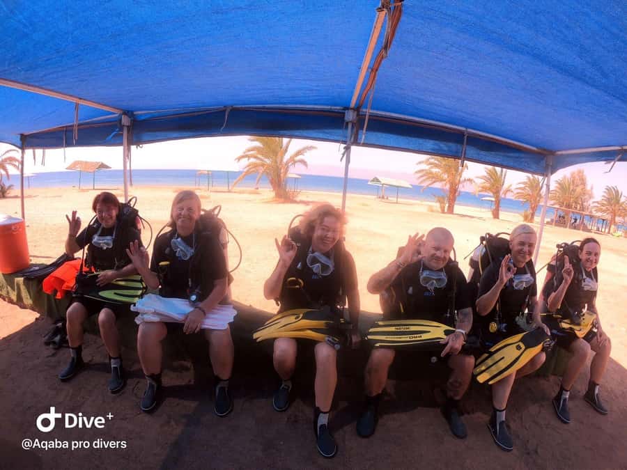 Pivate scuba diving in the Red Sea of Aqaba - Equipment, instruction, and underwater photos