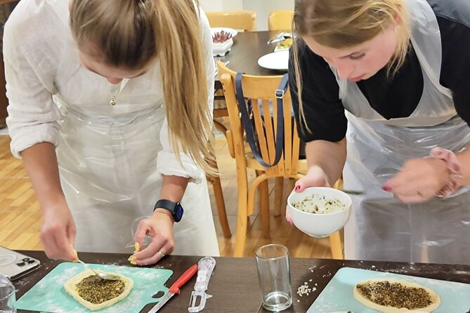 Private 2 Hour Cooking Class with the Locals in Amman - Who should book this class