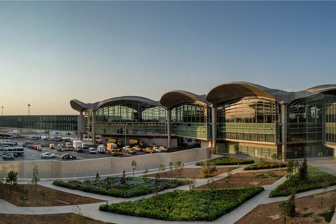 Private Airport transfer service From / To QAIA. - The Name Sign Makes Arrival Easier