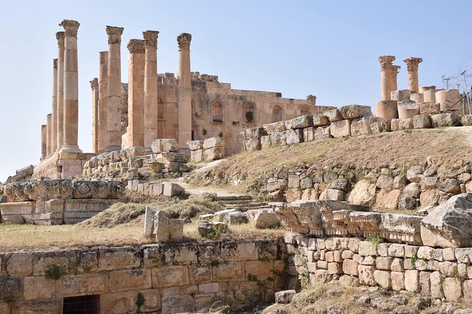 Private Day Trip to Jerash, Umm Qais and Ajloun Castle from Amman - What the private driver adds to the day
