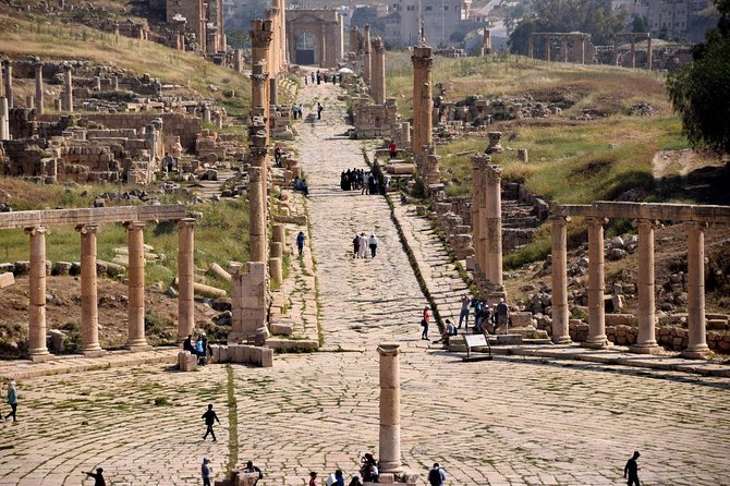 Private Day Trip to Jerash, Umm Qais and Ajloun Castle from Amman - Food, breaks, and the real length of the day