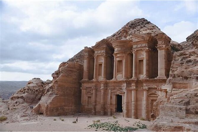 Private Full Day Tour from Amman to Petra - What the schedule feels like in practice