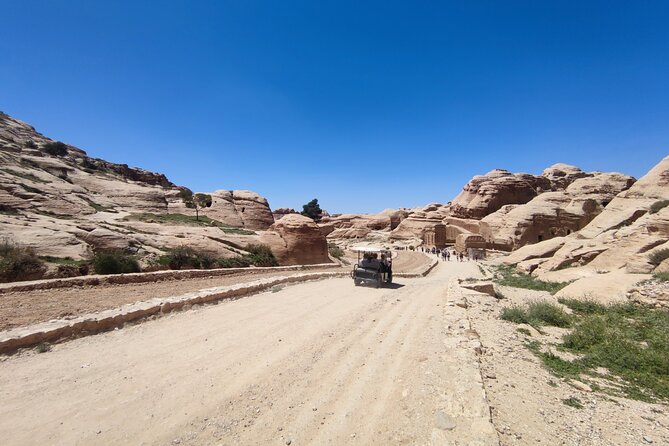 Private Guided Tour in Petra with licensed guide - The Royal Tombs and the value of a private pace