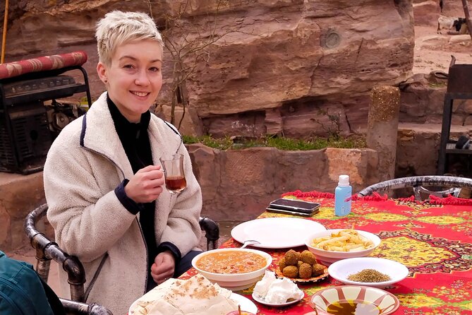 Private Half-Day Tour of Petra with Lunch - Booking details worth checking first