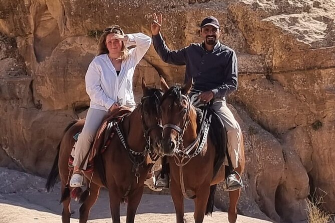 Private Indiana-Jones Archeological Trail Tour - The Street of Facades and Petra’s tombs
