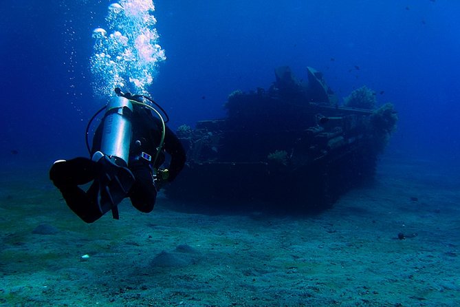 Private Intro Scuba Dive – Aqaba Coral Reefs - Getting Ready at Arab Divers on South Beach