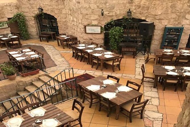 Private Madaba Haret Jdoudna Restaurant Lunch or Dinner from Amman - Why This Amman Dinner Works