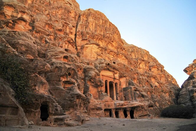Private Outdoor bedouin Dinner in Petra - Key points to know before booking