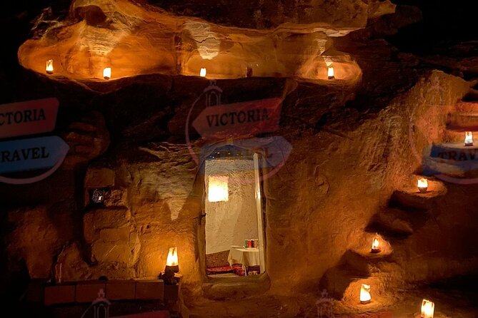 Private Outdoor bedouin Dinner in Petra - The five-hour pace and transport details