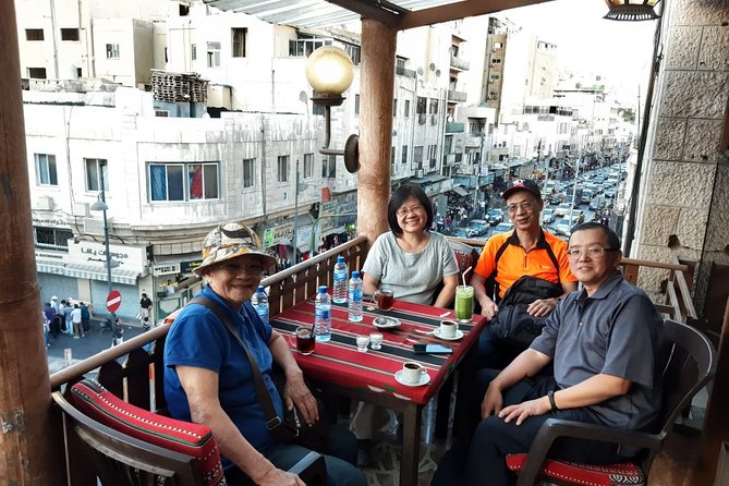 Private Street Food and Walking Tour Amman Downtown - Entering Al Balad through the souqs