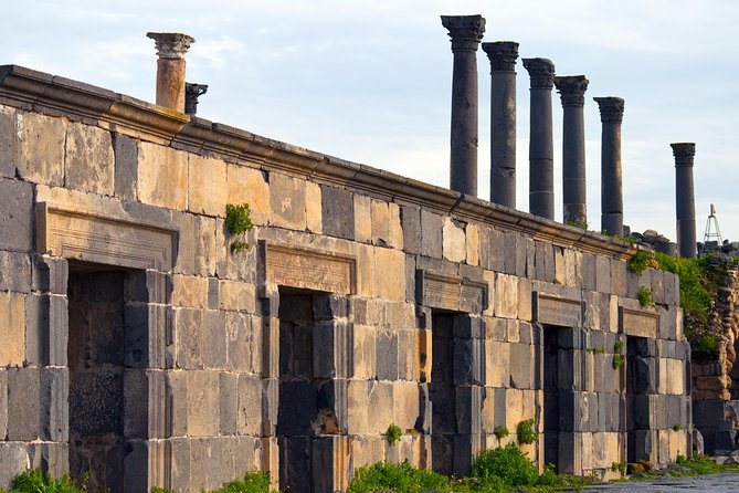 Private Tour: Jerash and Umm Qais Day Trip from Amman - Lunch and the Road to Umm Qais