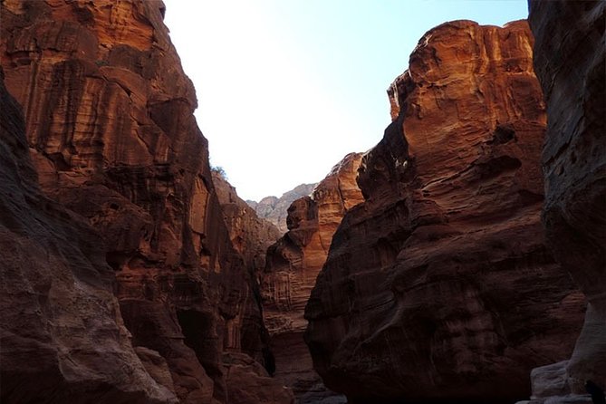 Private Tour: Petra and Little Petra Day Trip from Aqaba - Guides, drivers, and the private-tour difference