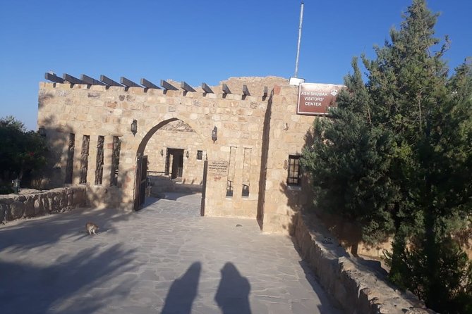 Private Tour Petra and Shobak Castle from Amman - The 7:00 am departure and three-hour Desert Highway ride