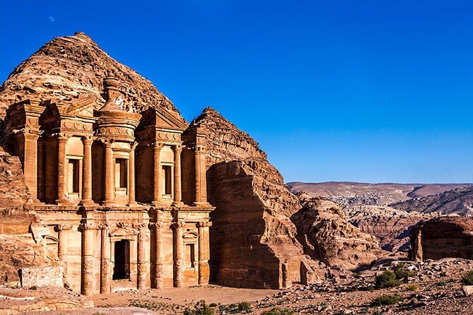 Private Trip to Petra and Wadi Rum Valley of Moon Martian Desert from Amman - Jordan Pass choices need careful attention