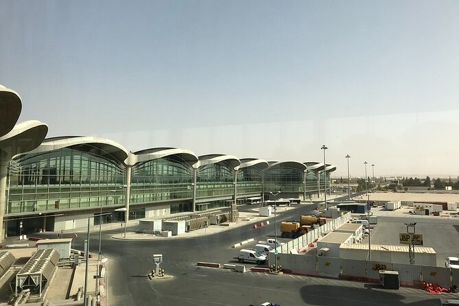 Stress-Free Airport Transfers: Queen Alia to Anywhere in Jordan - Landing at Queen Alia and finding your driver