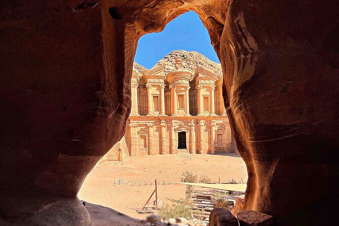 The Ultimate Jordan Experience - 8 Full Days Private Tour - Castles on the road to Petra