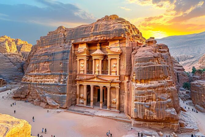 Two-day exploration of Petra and Wadi Rum - Sleeping near Wadi Rum, at your own expense