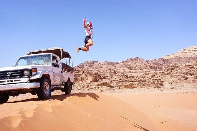 Two-Hour Jeep Safari "Wadi Rum Highlights!" w/ Professional Guide - Key points to know before you book