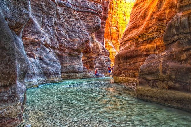Wadi Al Mujib Day Tour from the Dead Sea - Why Wadi Al Mujib feels different from a normal canyon walk