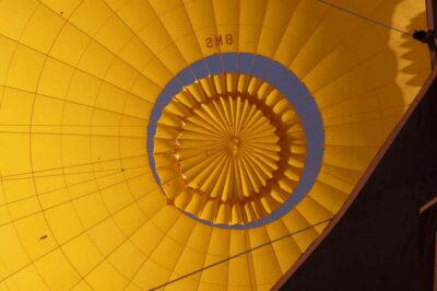 1-Day Sunrise Balloon above Rum Valley & Transfer