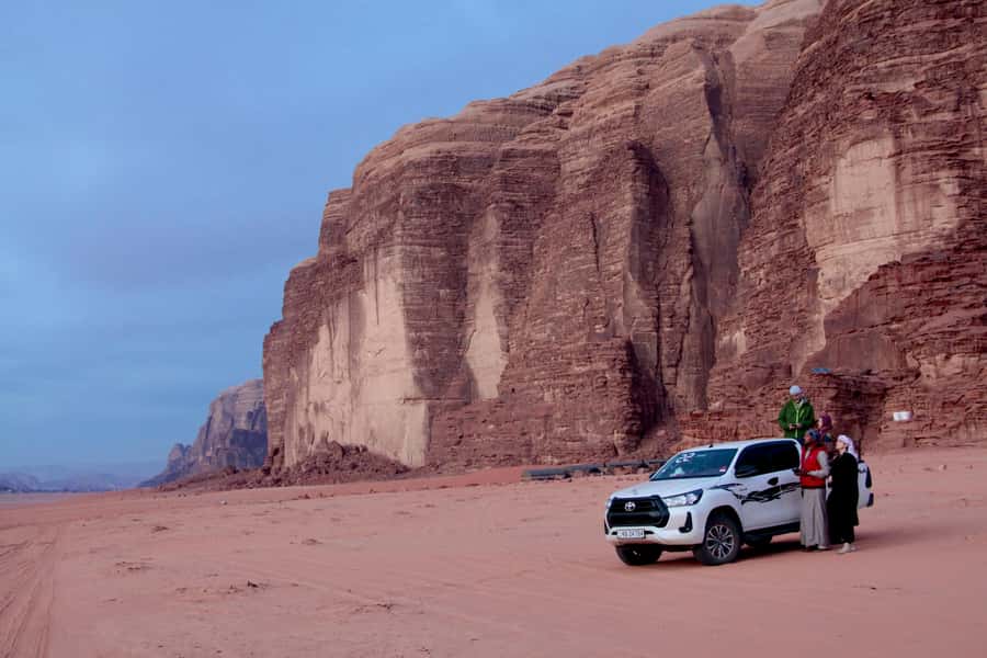 Wadi Rum: 2nights|3Day all-inclusive BedouinDesertExperience - What to pack for two nights in Wadi Rum