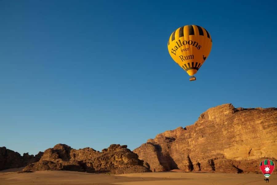 Wadi Rum: Balloons Over Rum - Sunrise photography from the basket